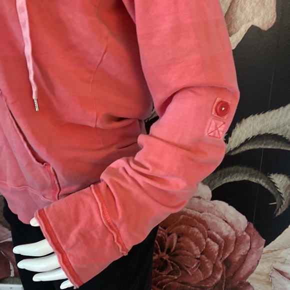 Womens Sweater Style Top - Picture 3 of 8